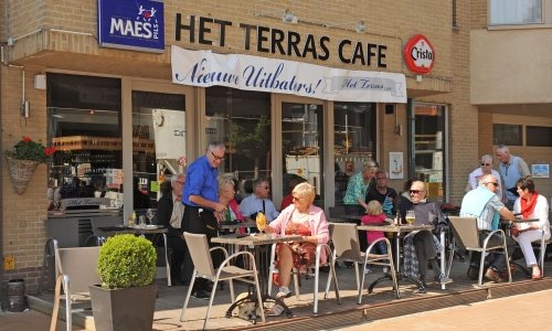 Het terras cafe Nieuwpoort drinken